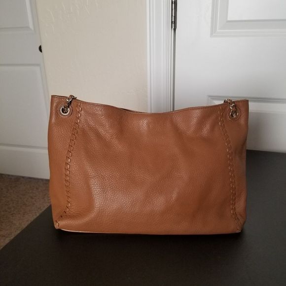 Tory Burch Theta Large Tote - Picture 4 of 10